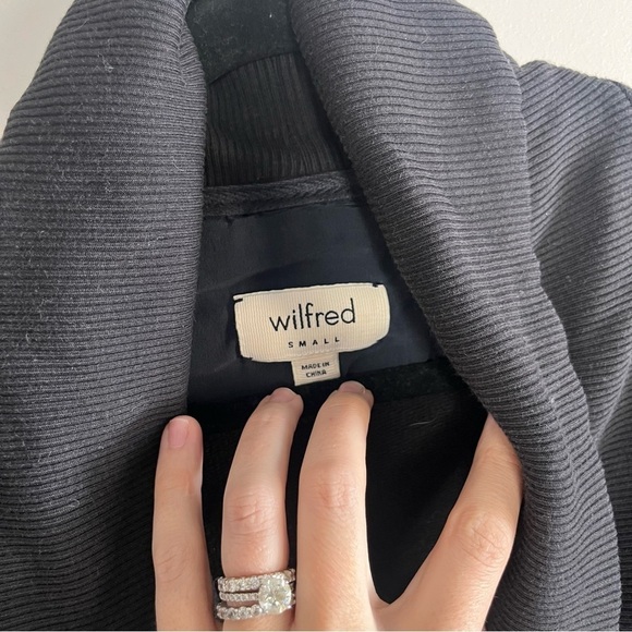 Aritzia Wilfred Diedroit Black Cardigan Sweater Small - Picture 5 of 6